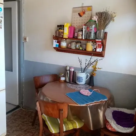 Pohodlná Bytovka Apartamento